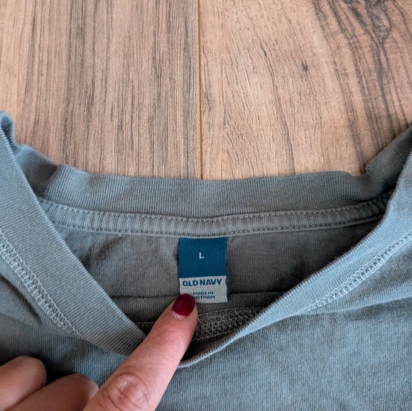 Old Navy Vintage Crew Neck Set - Picture 2 of 8